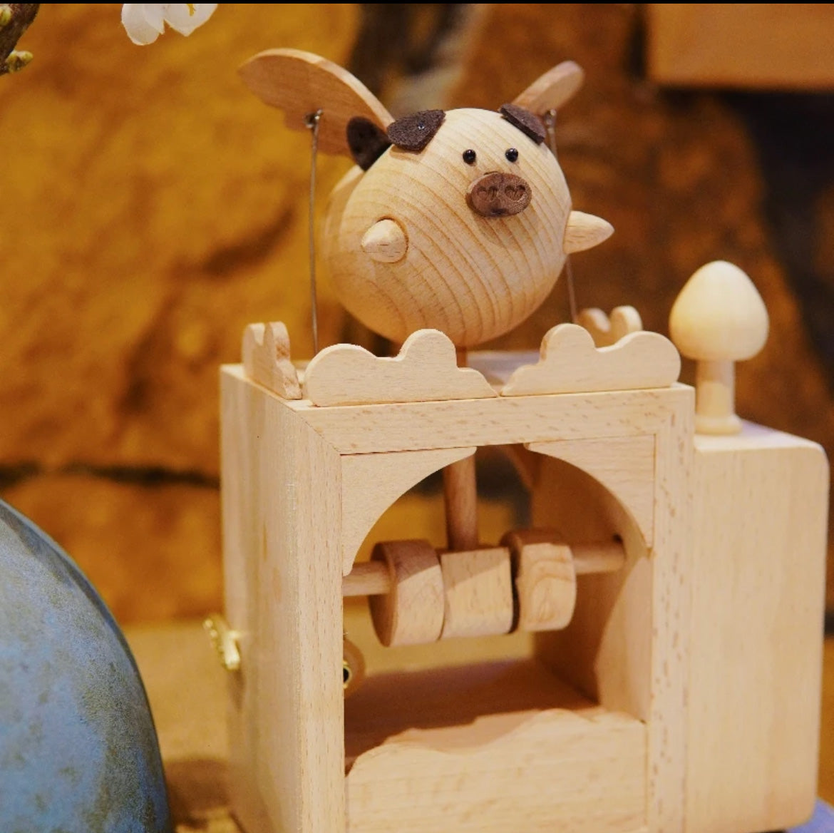 Flying Pig Wooden Music Box - Mike Uncle
